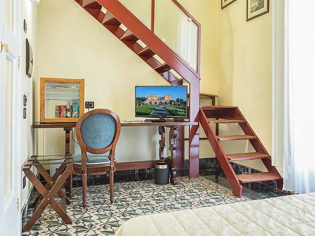 Venue image 106