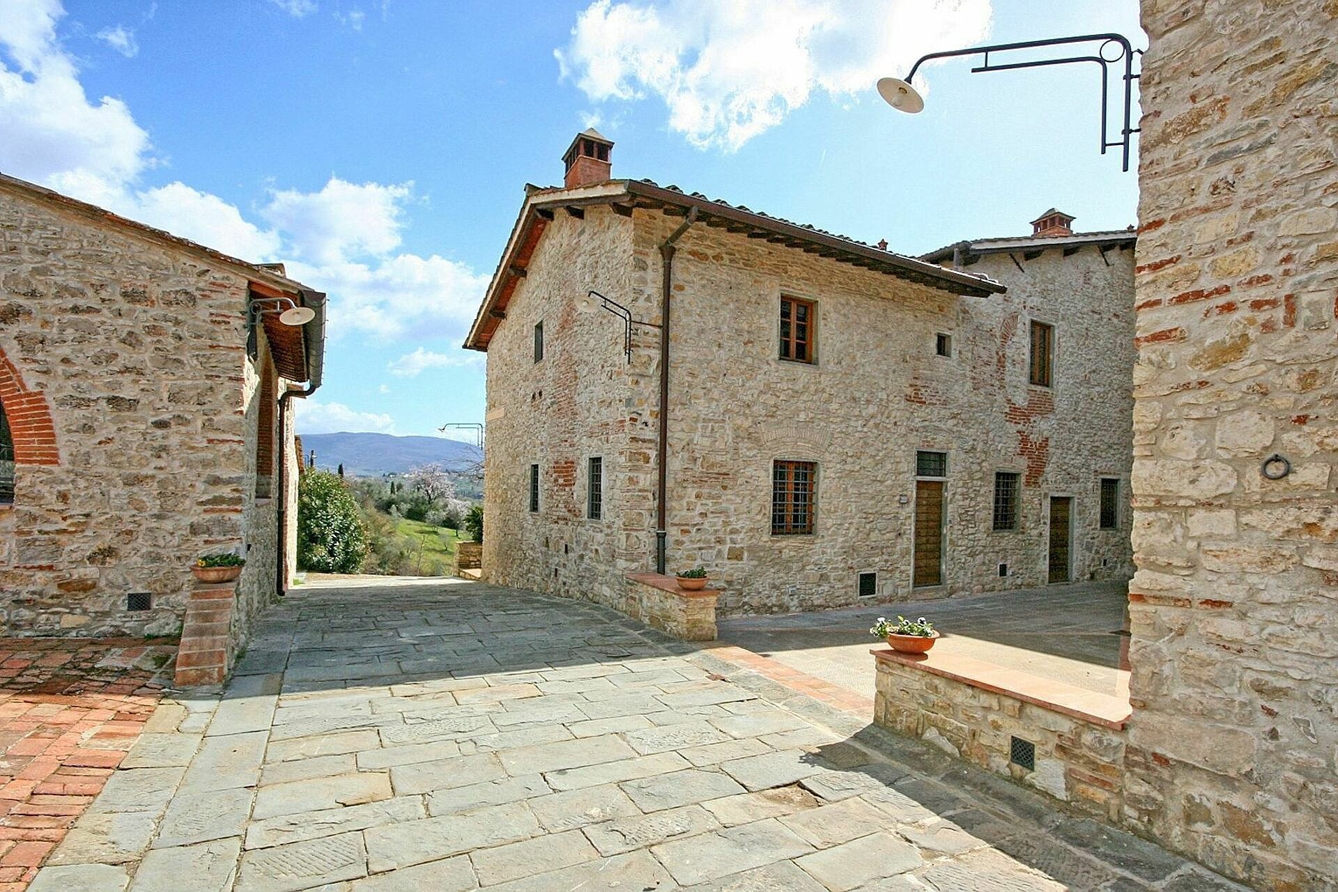 Venue image 211