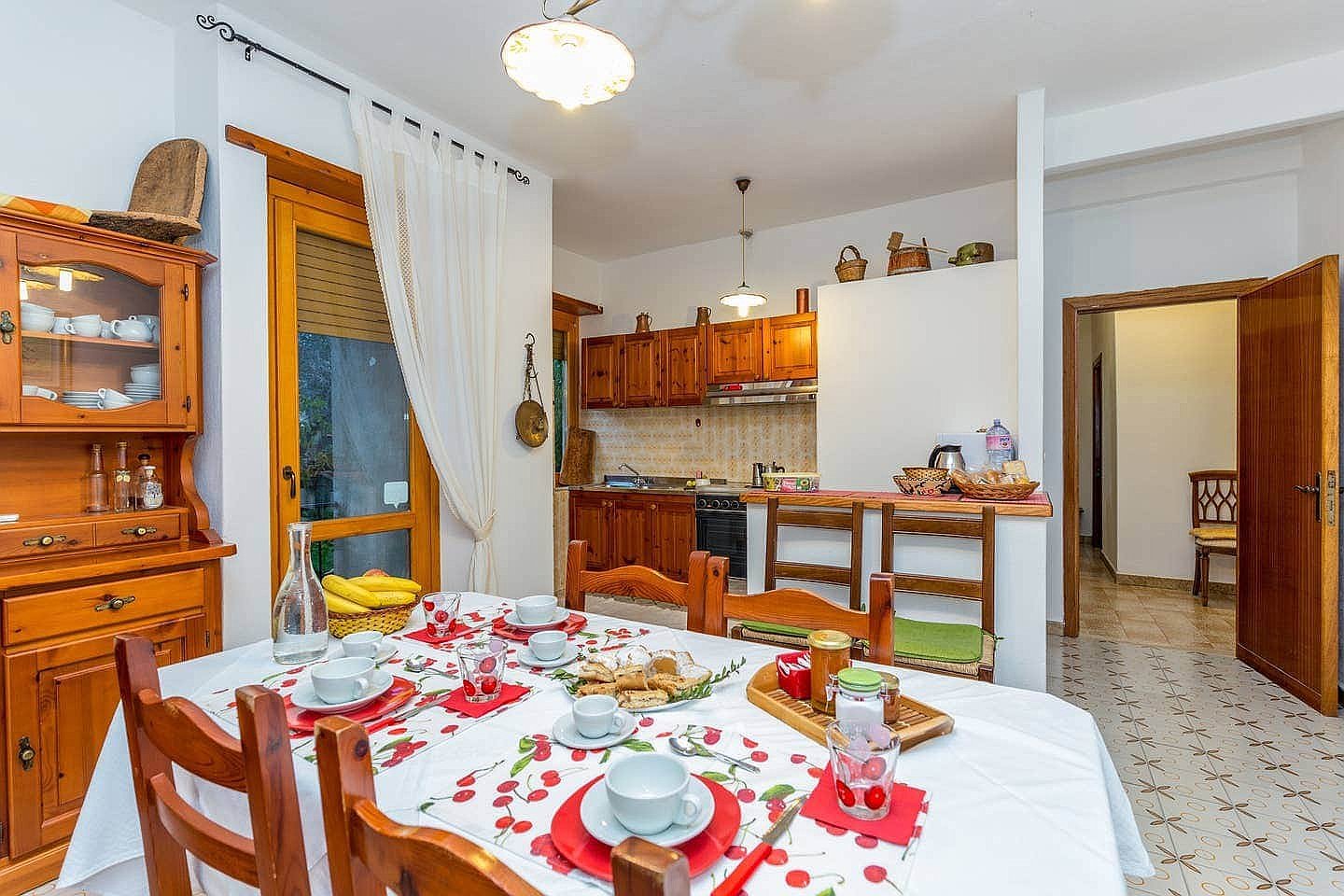 dd485043-0e50-4d5a-a81c-b73a9080b4fe