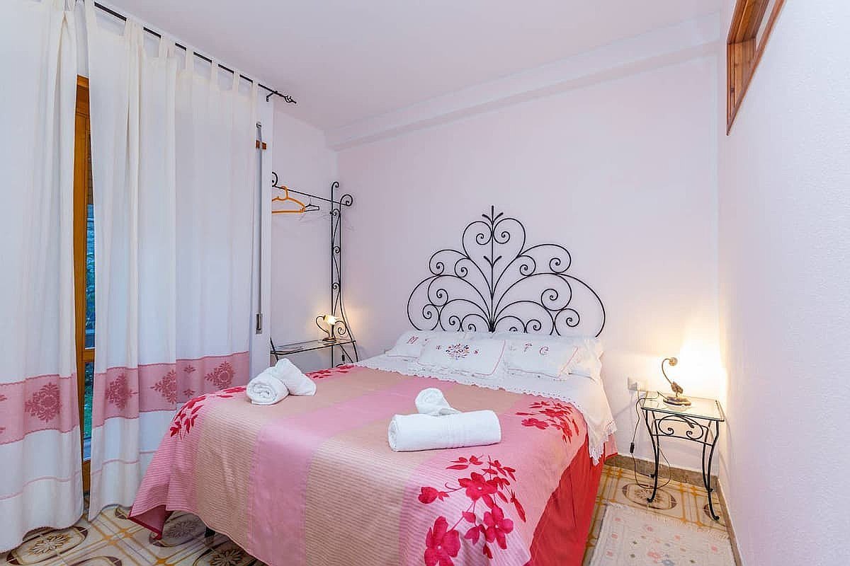 450901ae-56d8-41b2-b7f6-52e5eecd57a0