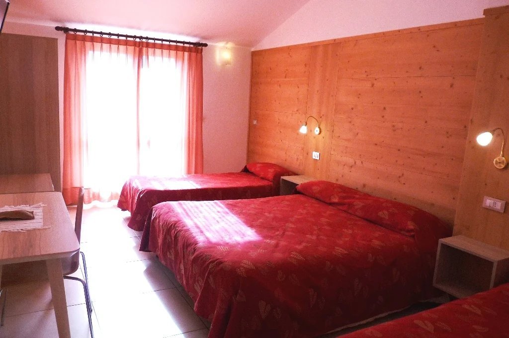Gallery image 18281